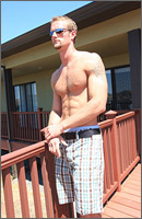 Next Door Male online KYLE SOLO 