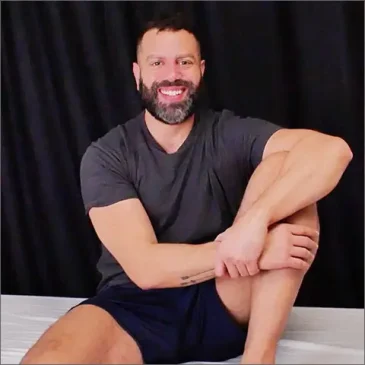 ENZO FALCONE Helping Hand Sex Massage Club Amateur USA